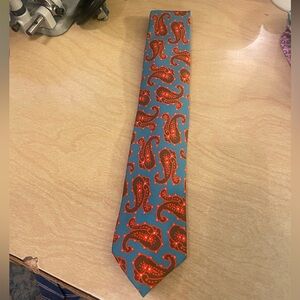 NWOT 100% SILK Necktie